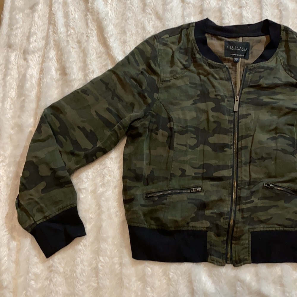 Camo Print Jacket Army Print Size Large Coat Long… - image 3